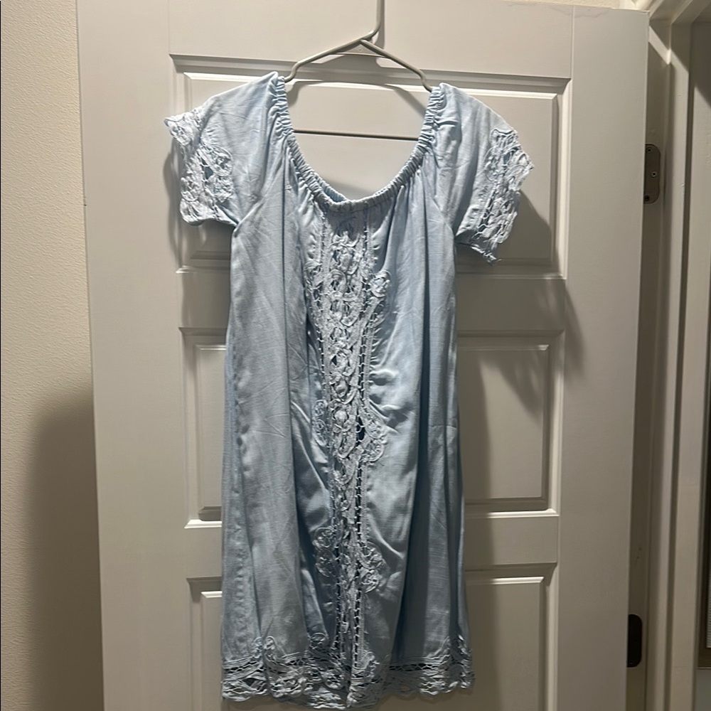 Francesca's Collections Light Blue Lace Dress